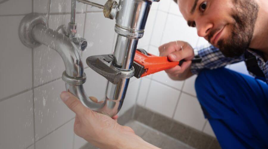 Local tankless water heater installation in Oak Ridge, LA